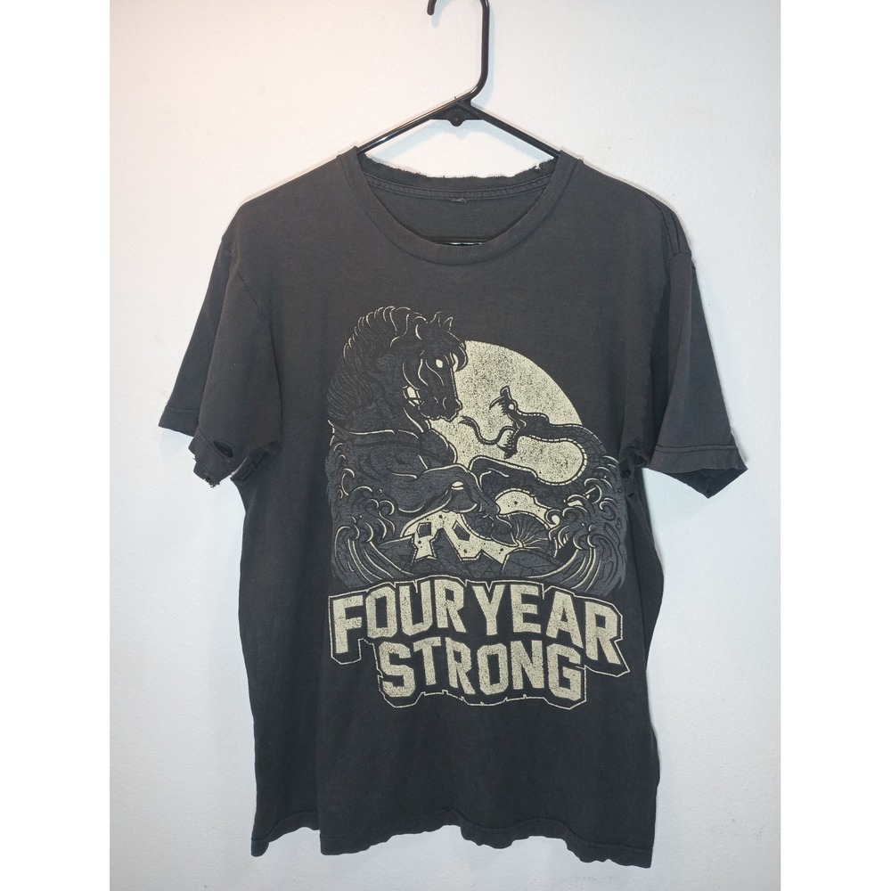 Four Year Strong Band Tee Distressed Vintage T-Shirt Black Mens M Thrasher